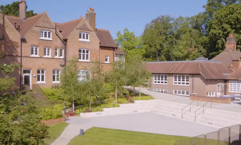 Mill Hill International School | EDUTERRA