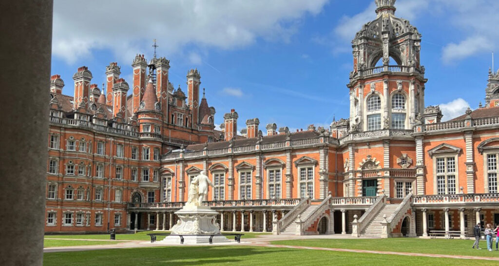 Royal Holloway University | EDUTERRA